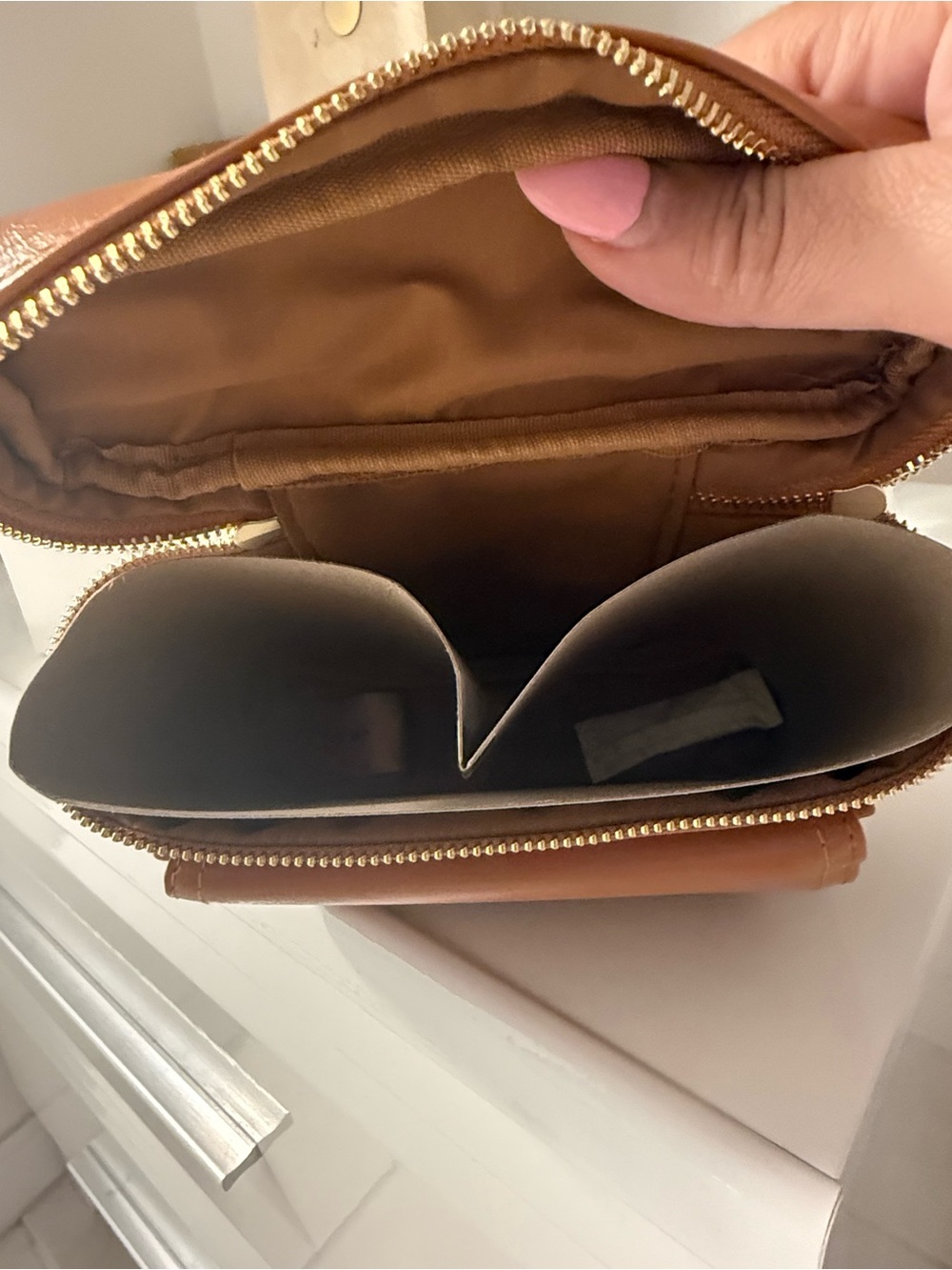 Chloé Cognac Faux Leather Toiletry Case with Front Pocket - Picture 4 of 6